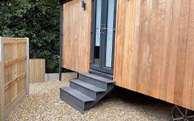 Dee Lodge With Private Hot Tub